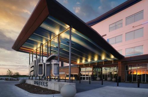 Waukee Hotel | Aloft Waukee