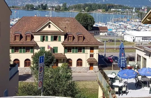 Bouveret Hotel | Aloha chambres