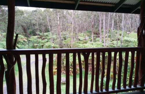 Volcano Bed & Breakfast | Aloha Crater Lodge