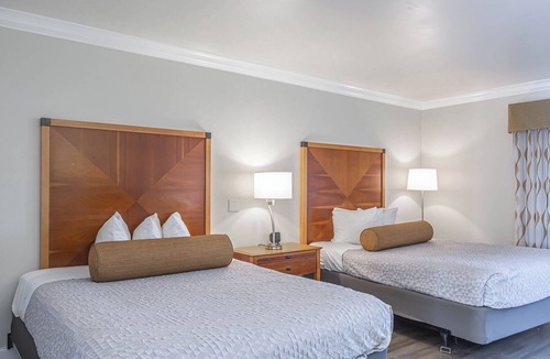 Arroyo Grande Hotel | Aloha Inn