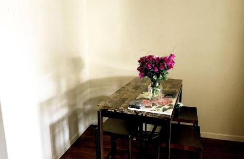 Aloha House | Aloha Paradise Room