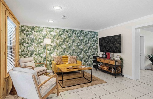 Fort Walton Beach House | Aloha Pool House- Stay Local, Live Aloha