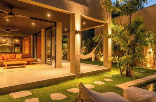 Kuta Villa | Aloha Villa 04 3BR private pool and lush gardens