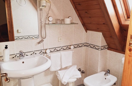 Aubert Hostel | Alojamiento Rural Ostau Era Nheuada
