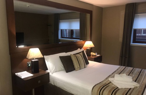 Bellshill Hotel | Alona Hotel