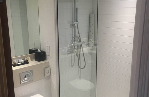 Bellshill Hotel | Alona Hotel