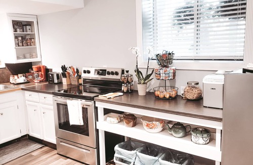 Montgomery House | Along River Ridge