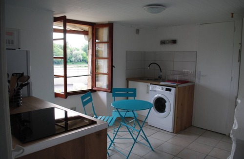 Baix House | Along the Rhône, Baix