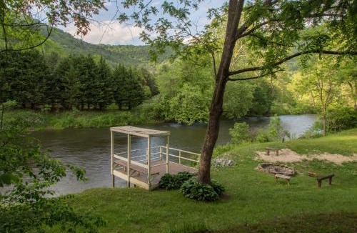 Cullowhee House | Along the River Cottage