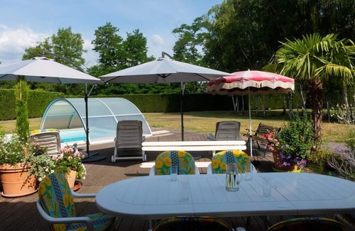 Savigneux House | Along the Vizézy ...