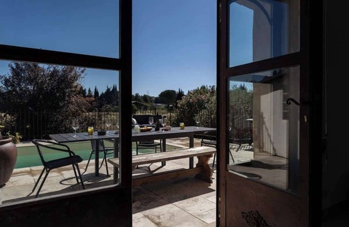 Couffoulens House | Along the water, village house with swimming pool