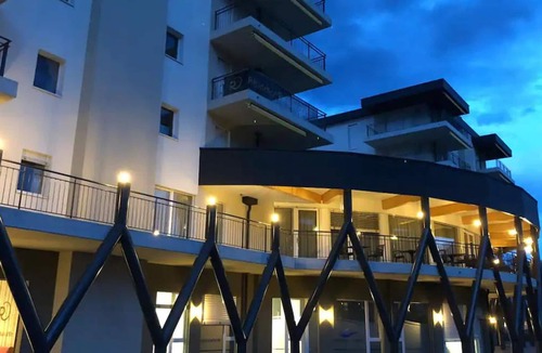 Collombey-Muraz Apartment | Alparthotel