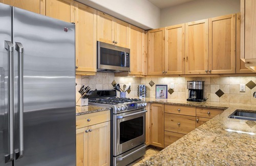 Downtown Steamboat Springs House | Alpen Glow Row House 5 | Steps To Shops & Dining | Downtown Steamboat