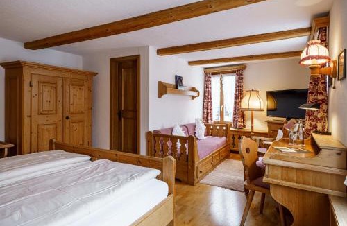 Wilderswil Hotel | Alpenblick Hotel & Restaurant Wilderswil by Interlaken