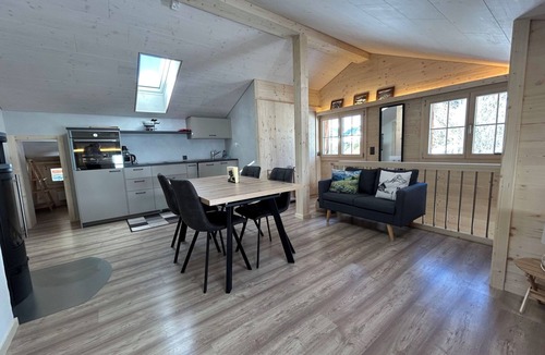 Zweisimmen Nr Gstaad Apartment | Alpenchalet Haldeli Dachwohnung by Interhome