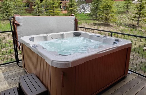 Big Sky Hotel | Alpenglow 34B