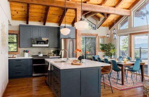 Meeks Bay Ski Chalet | Alpenglow Aerie - StayLuxe Rubicon