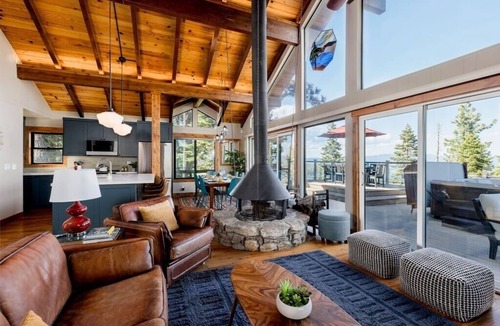 Meeks Bay Ski Chalet | Alpenglow Aerie | StayLuxe Rubicon