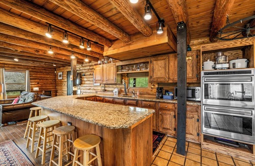 Steamboat Springs Cabin | Alpenglow Cabin | Mountain Lodge | Private Deck & Hot Tub | Near Slopes