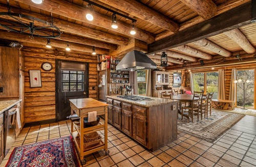 Steamboat Springs Cabin | Alpenglow Cabin | Mountain Lodge | Private Deck & Hot Tub | Near Slopes