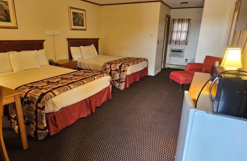 Queensbury Hotel | Alpenhaus Motel