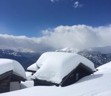 Gampel-Bratsch House | Alpenparadies