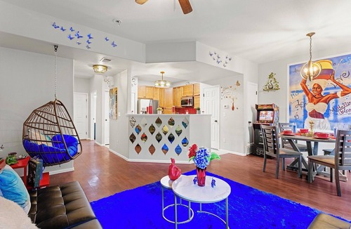 Thornton House | Alpha Cozy Home Game Arcade 420Friendly