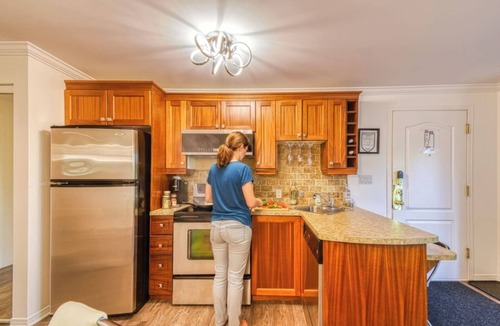 Piedmont Condo | Alpina Condo 3109 | Cozy Retreat in St-Sauveur