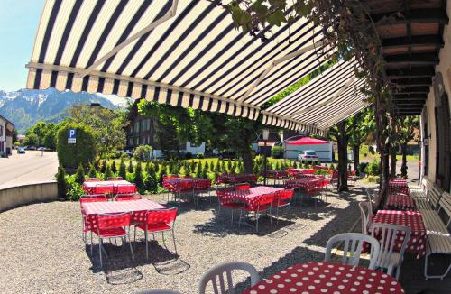 Matten bei Interlaken Hotel | Alpina Hotel