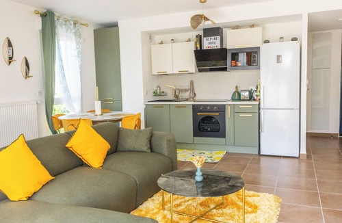 Cluses Condo | Alpine Arve Get'Away