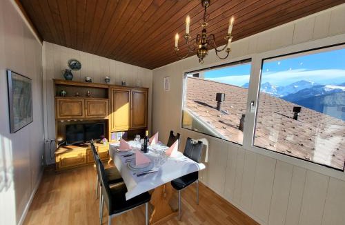 Beatenberg Apartment | Alpine Balcony 4-Room apartment
