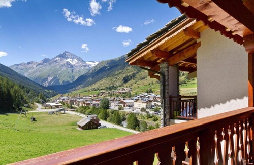 Val Cenis Apartment | Alpine Base with Hot Tub & Pool