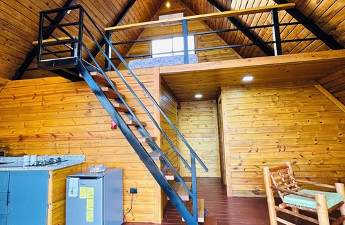 Azua Cabin | Alpine Cabin with Stunning Ocean View