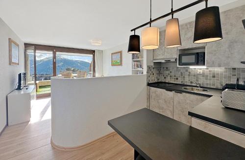 Montana Apartment | Alpine Club Retreat, Central Studio, Pool and View