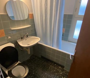 Leysin Hostel | Alpine Clubhouse