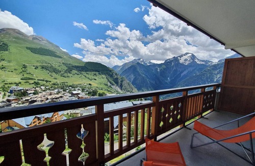 Venosc Apartment | Alpine Escape with Terrace