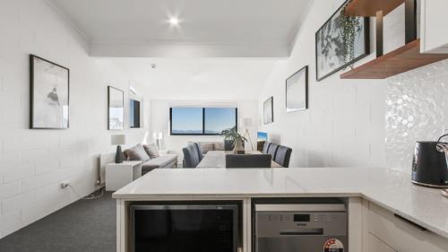 Hotham Heights Apartment | Alpine Heights 02