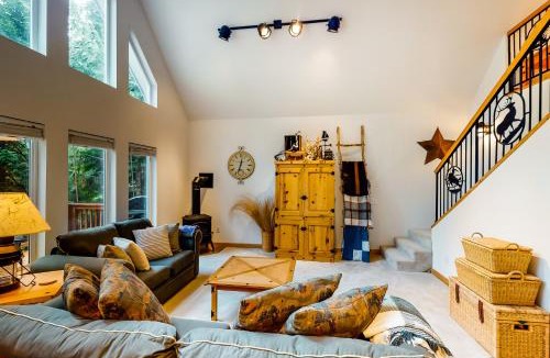 Hoodsport House | Alpine Home