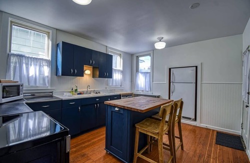 Leadville House | Alpine House — Historic Leadville Victorian, 4BR Walk to Harrison Ave, Sleeps 10