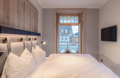 Davos-Dorf Hotel | ALPINE INN Davos