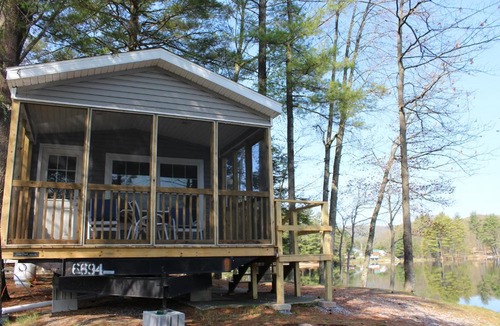 Corinth Resort | Alpine Lake Lakefront Park Model 4