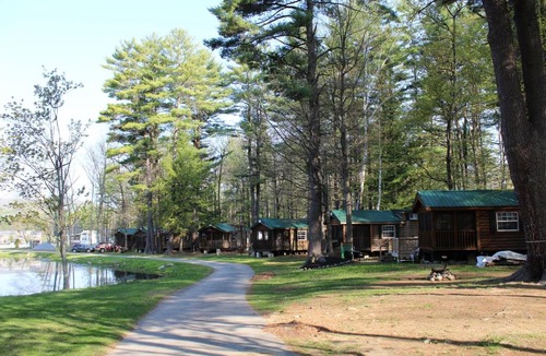 Corinth Resort | Alpine Lake Lakefront Cabin 9