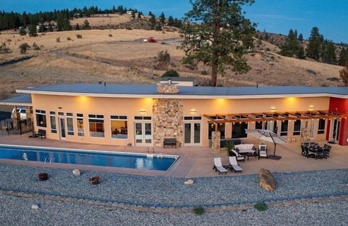 Chelan House | Alpine Luxury Vacation Rentals