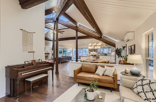 Highland Park House | Alpine Modern 3BR/2.5BA with hot tub near hiking trails, CU and downtown