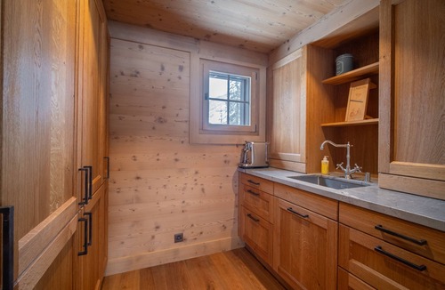 Lauenen Ski Chalet | Alpine oasis near Gstaad