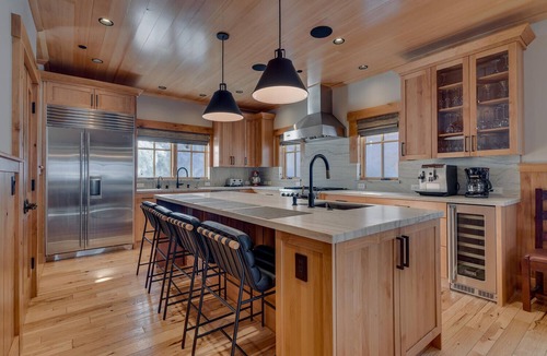 Olympic Valley House | Alpine Perfection - TLUXP
