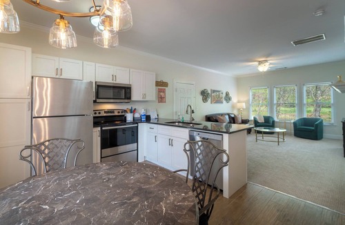 Helen Condo | Alpine River Suites #402 - Cozy Riverfront Condo