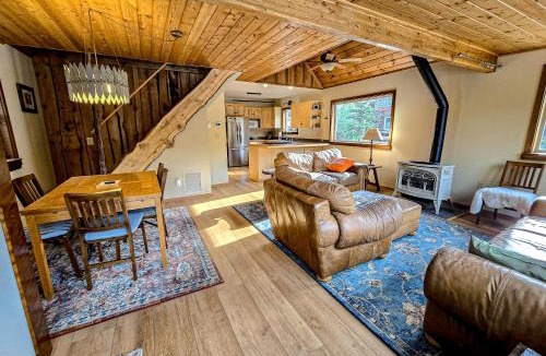 Alyeska House | Alpine Serenity Cabin