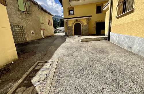 San Bernardino Apartment | ALPINE STAR CENTER is WELCOMING.