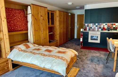 Maloja Apartment | Alpine Studio Apartment